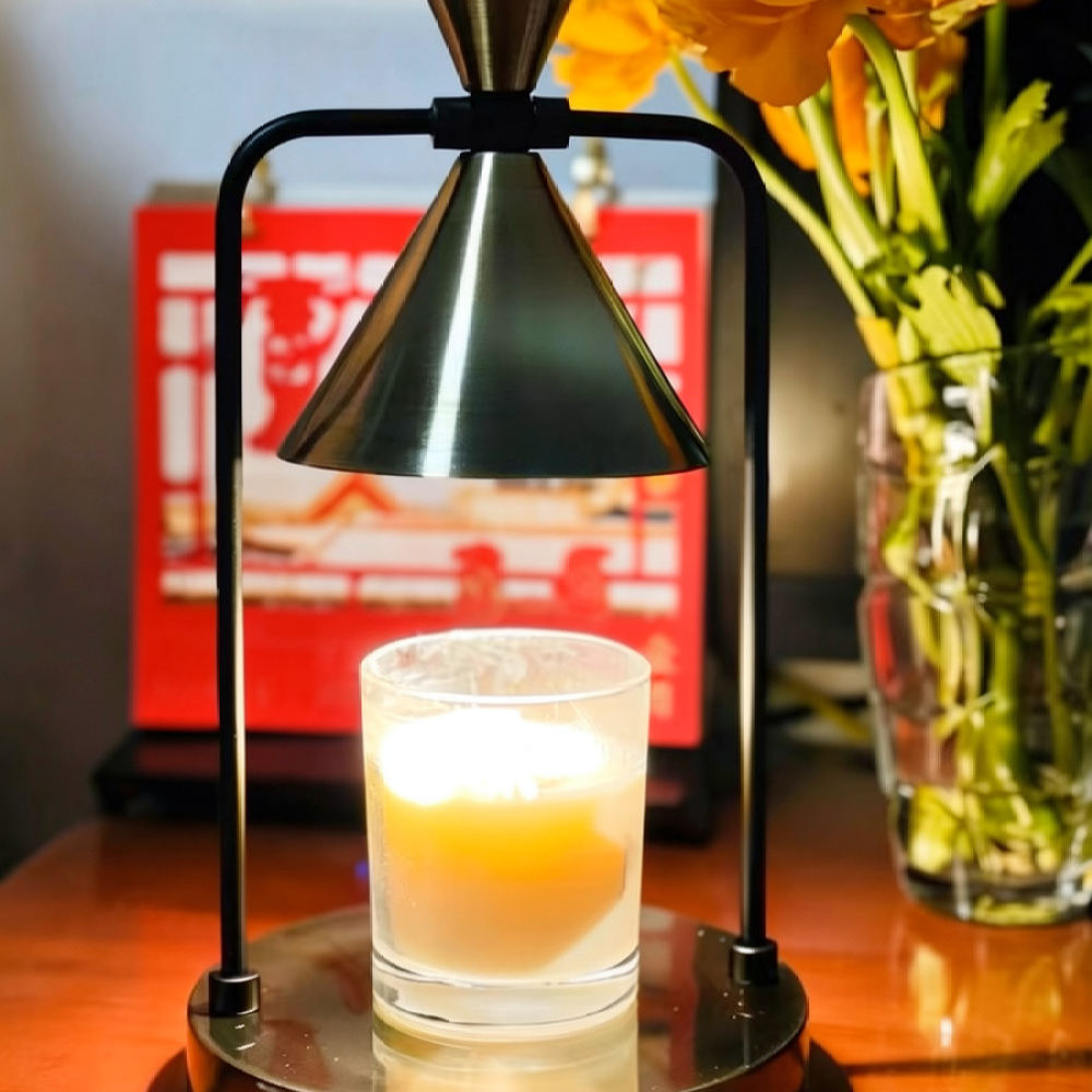 مصباح كهربائي لتدفئة الشموع بت - مراجعة Wax Warmer وسعره